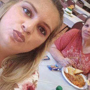 Meet your Posher, Elida